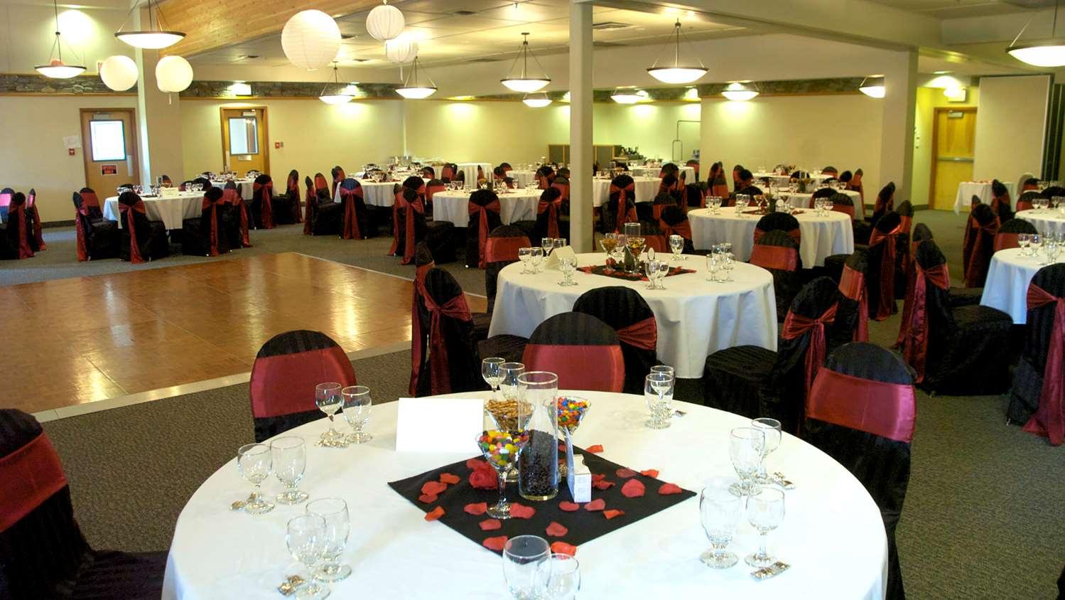 Prestige Hudson Bay Lodge & Conference Centre, Worldhotels Crafted Collection Smithers Luaran gambar